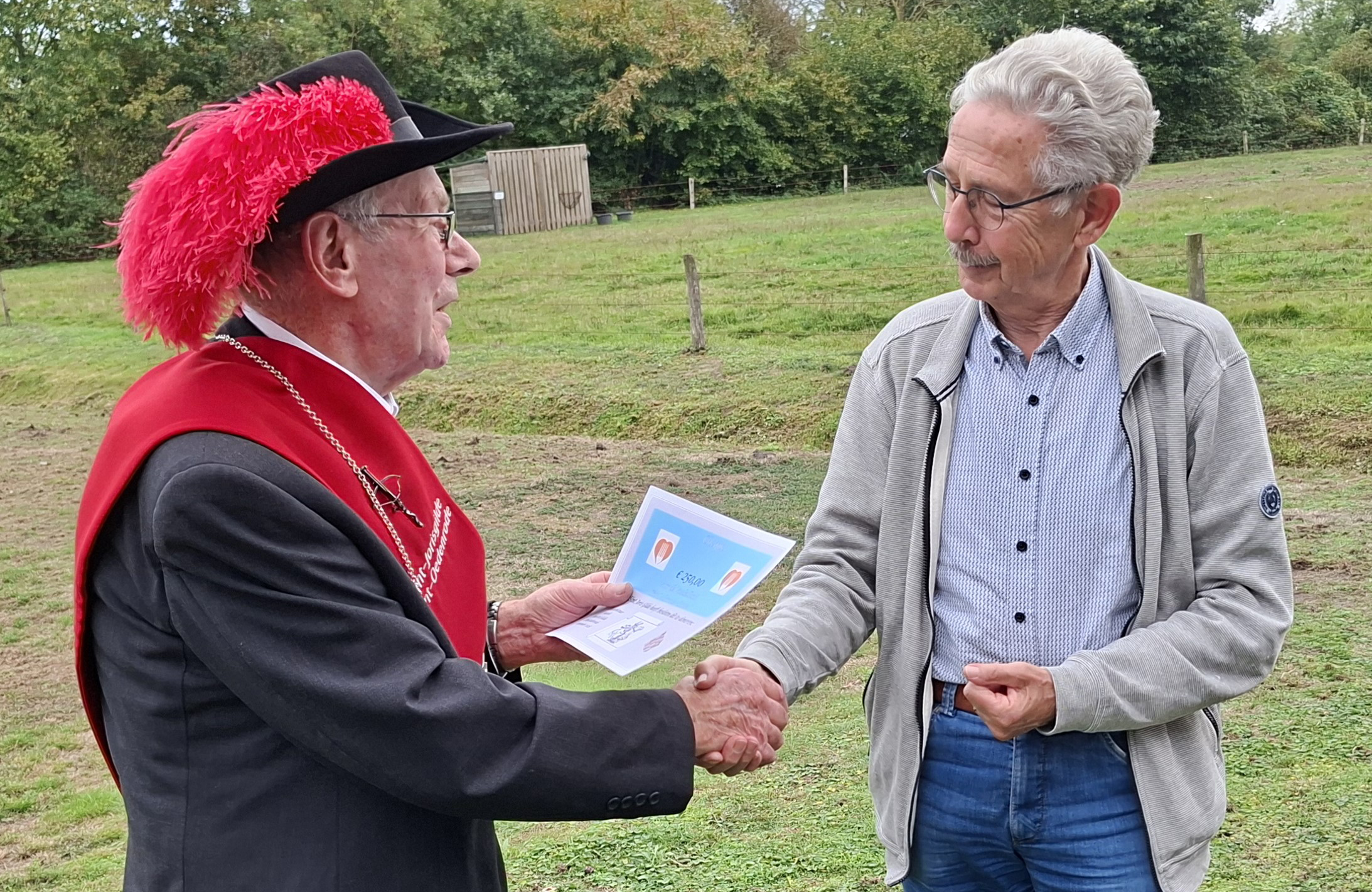 Overhandiging cheque 2